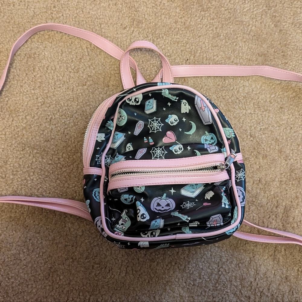 Pretty Potions Mini BackpackTrickz N' Treatz Dolls Kill - Used